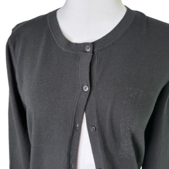 NWOT Merona Black Crew Neck Long Sleeve Button Front Cardigan Size L - Picture 2 of 6